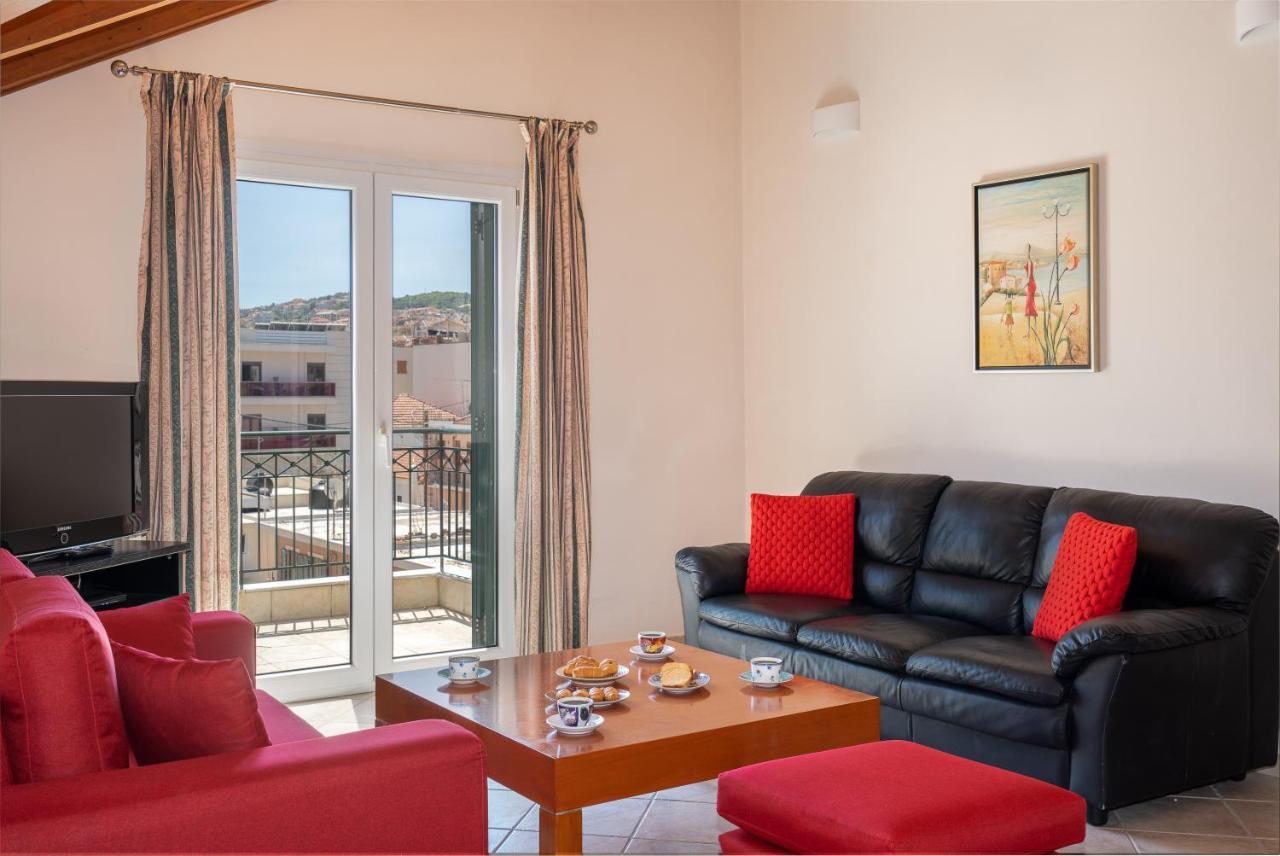 Grand Square Apartment 아르고스톨리온 외부 사진