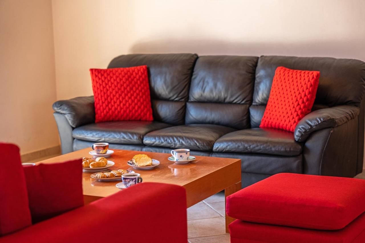 Grand Square Apartment 아르고스톨리온 외부 사진